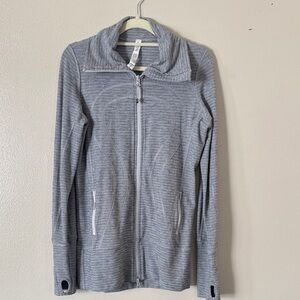 lululemon athletica Women's Light Gray Cowl Neck defined jacket